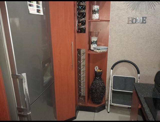 3 BEDROOM HOUSE FOR SALE IN LOTUS GARDENS